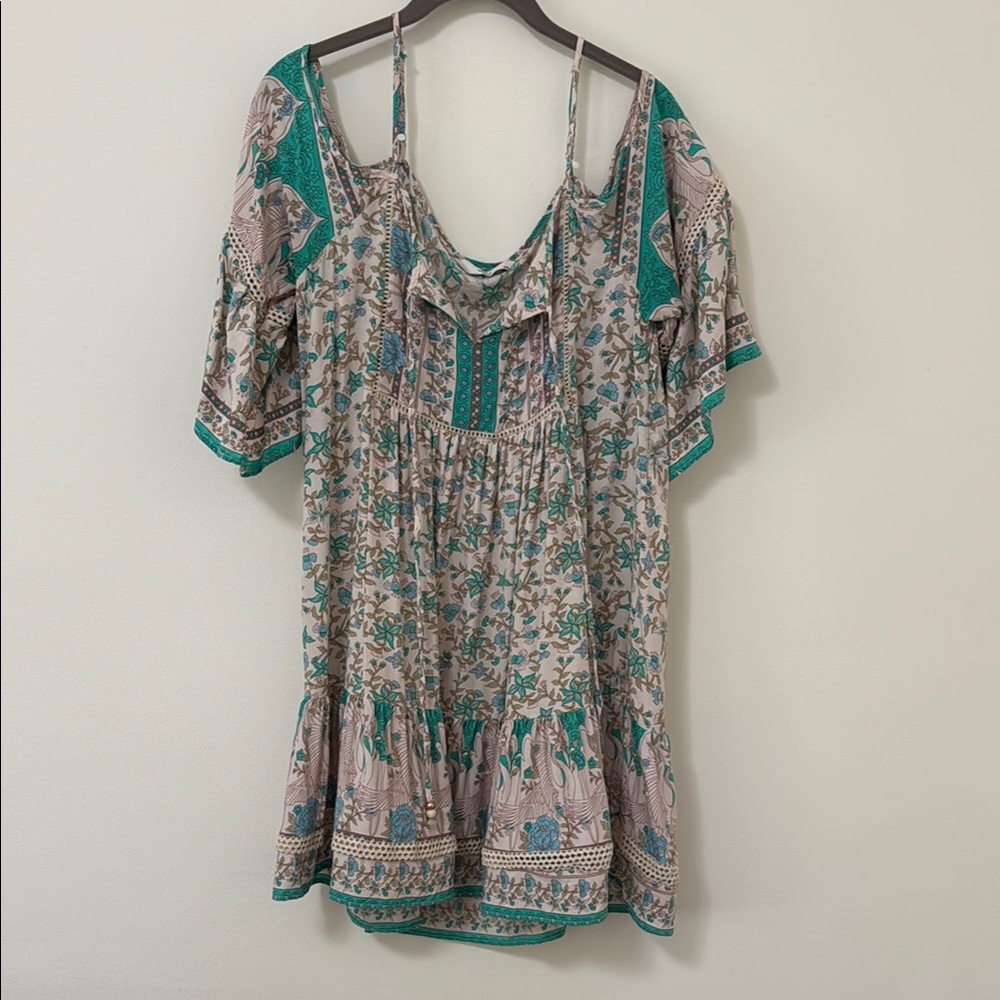 Floral Bohemian Women Top - Green and Cream